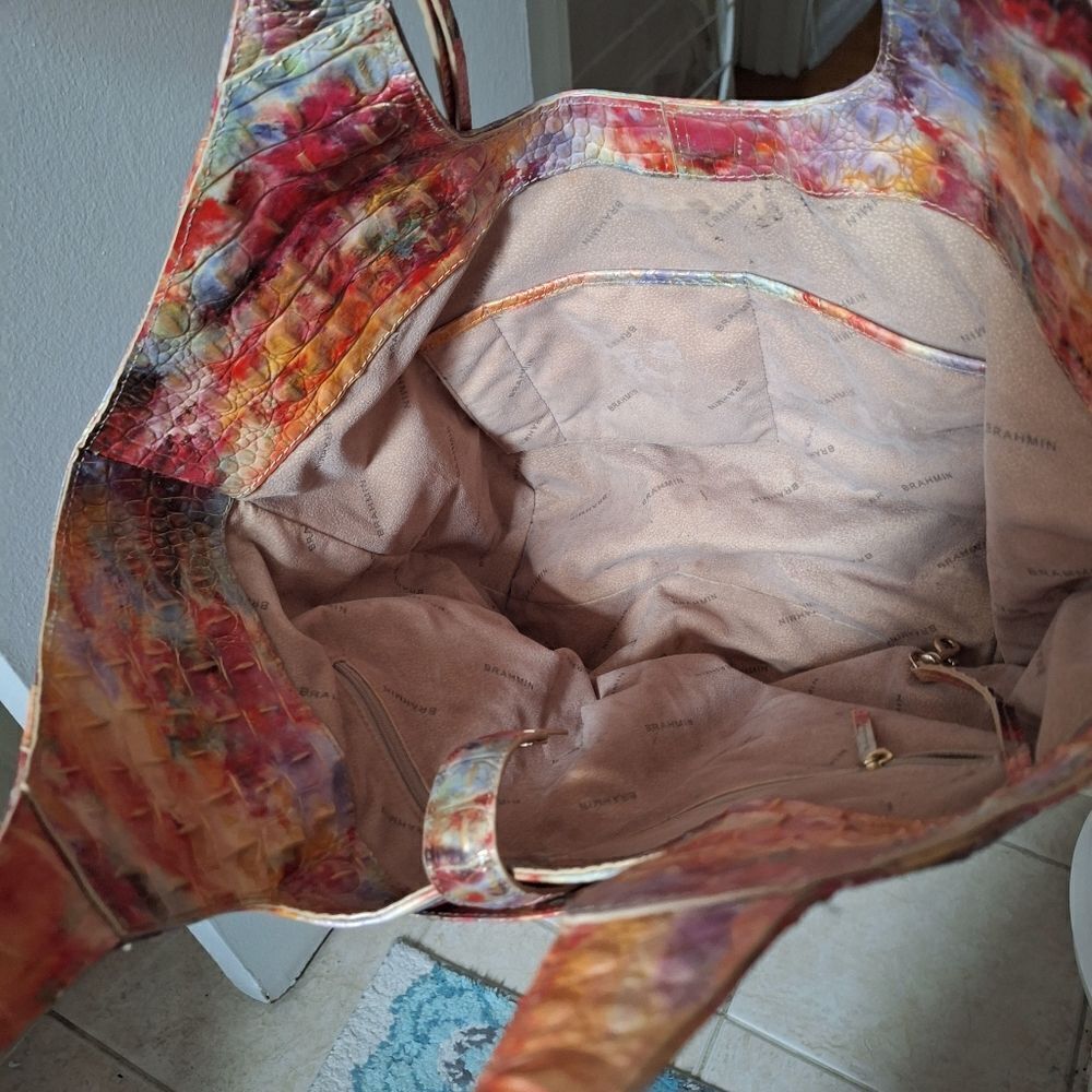 Brahmin Croc large bag purse pink gold tones, shimmer - Picture 9 of 10